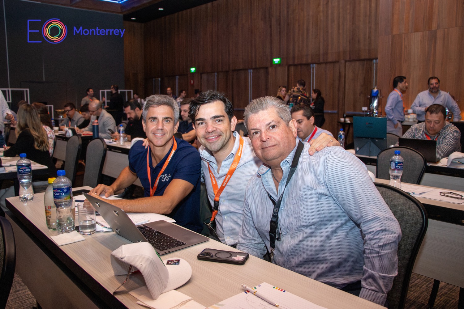 Accountability Group trabajando
